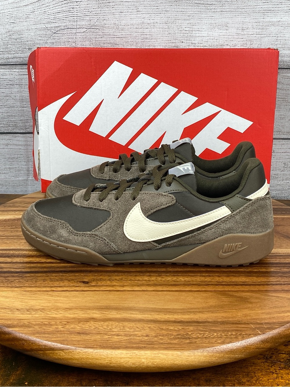 NEW Nike Terra Manta Suede Dark Hazel Coconut Milk Shoe IB7254-201 Men’s Size 8